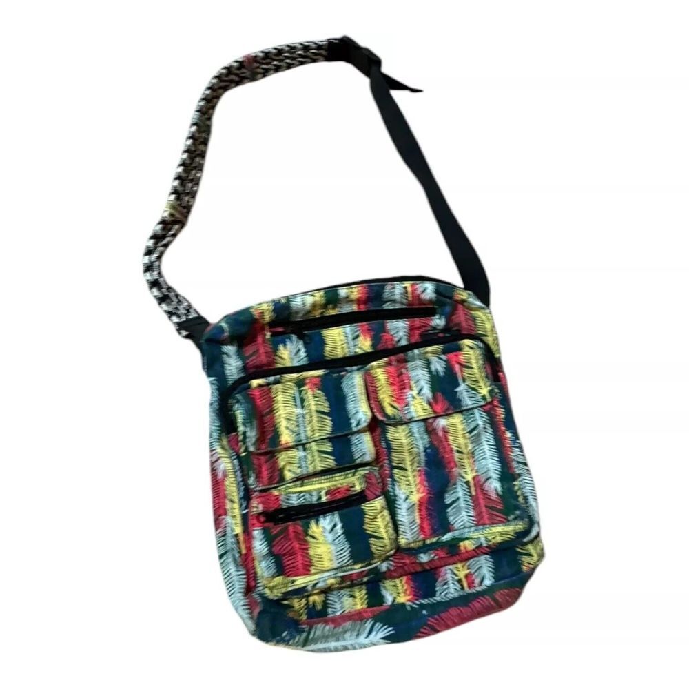 Kavu Crossbody Women's‎ Messenger Bag Black White Canvas Rope Straps With Wallet